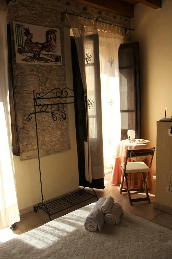 Hotel Sant Efisio Host Cagliari Pensión