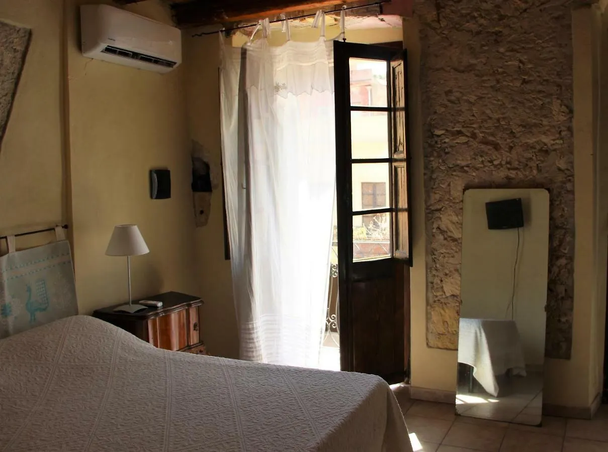 Vendégház Sant Efisio Host Hotel Cagliari Olaszország